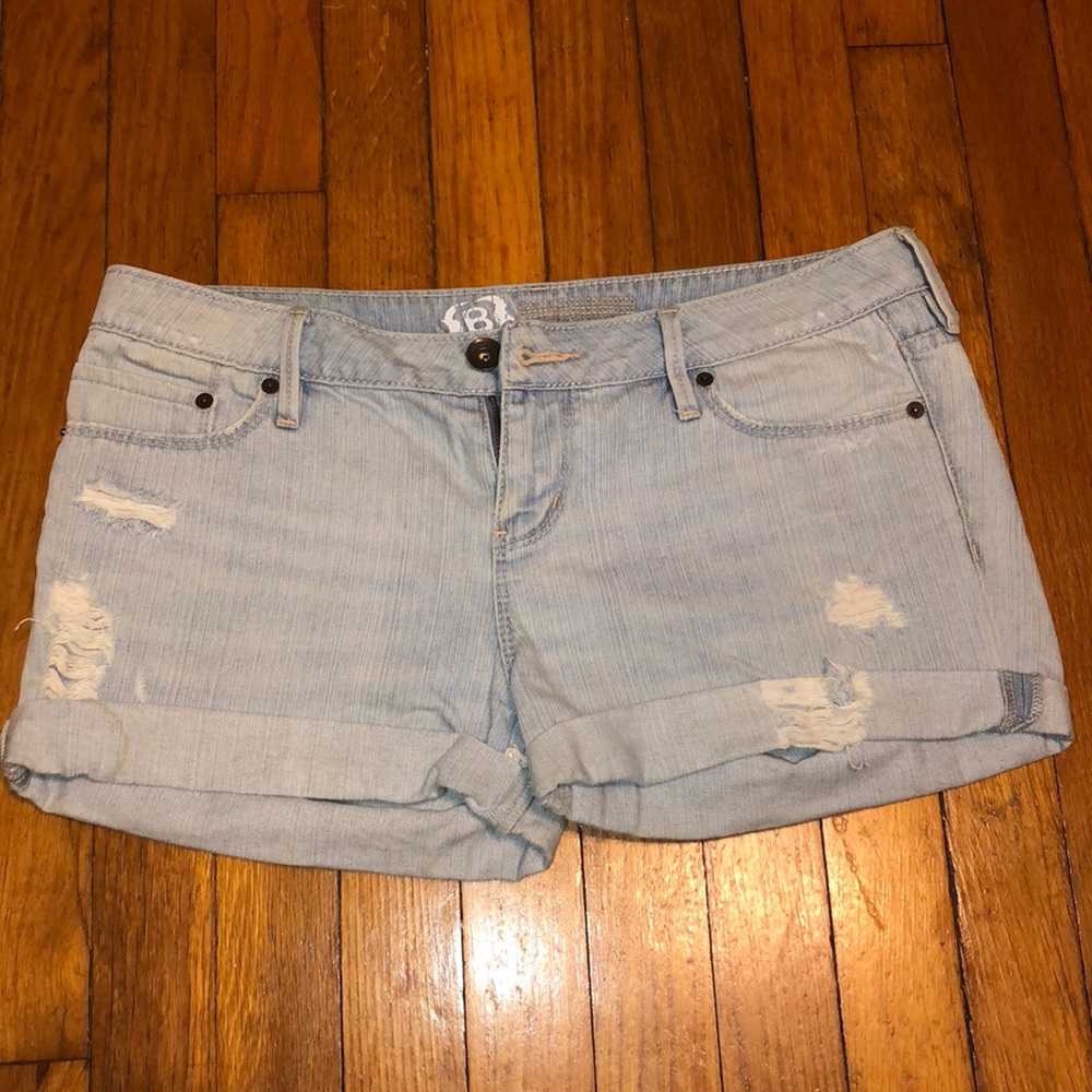 Jean bullhead shorts